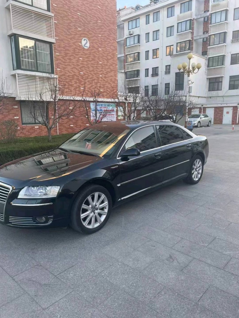 潍坊07年奥迪A8L6