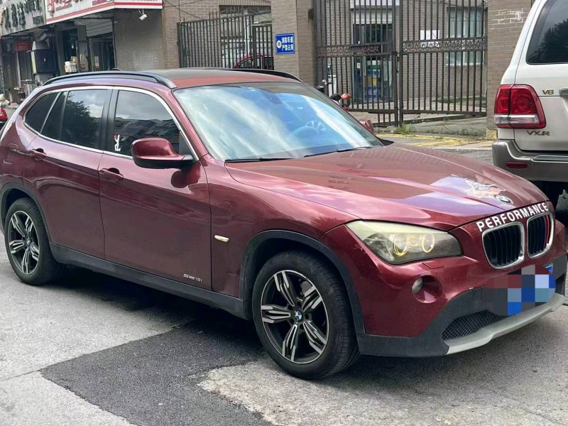 济南11年宝马X12