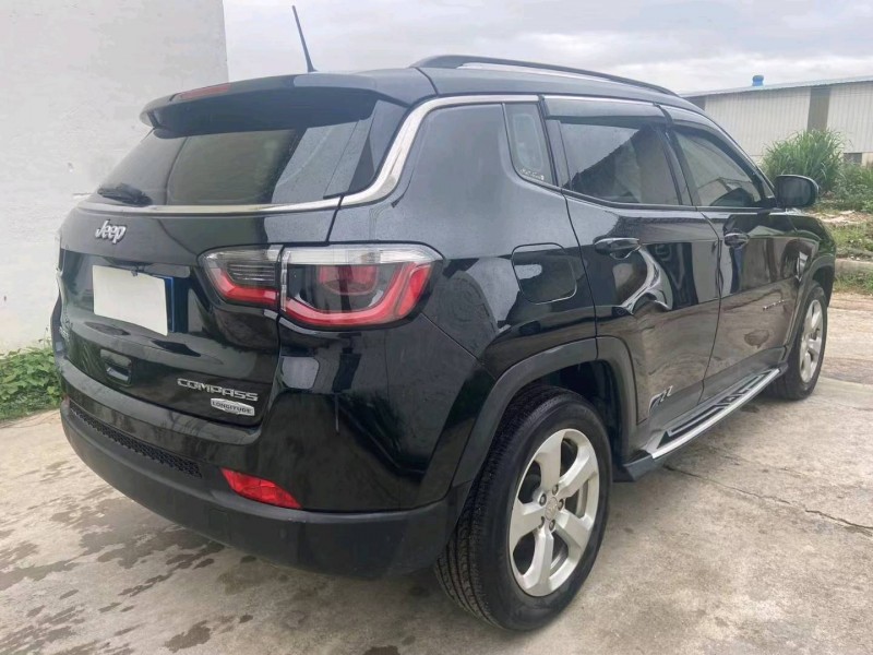 广州18年Jeep指南者9