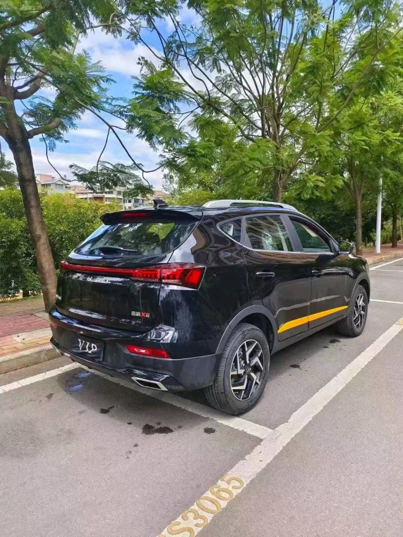 安順23年江淮思皓X63