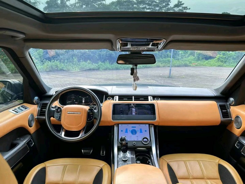 广州17年路虎揽胜运动5