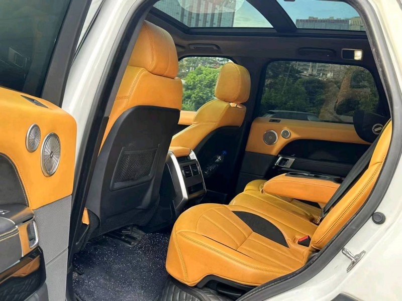 广州17年路虎揽胜运动7