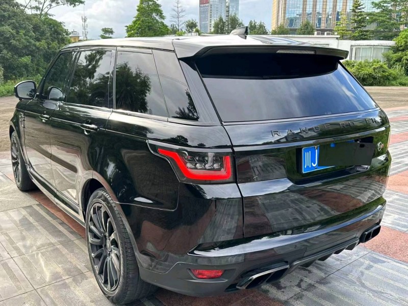 广州17年路虎揽胜运动9