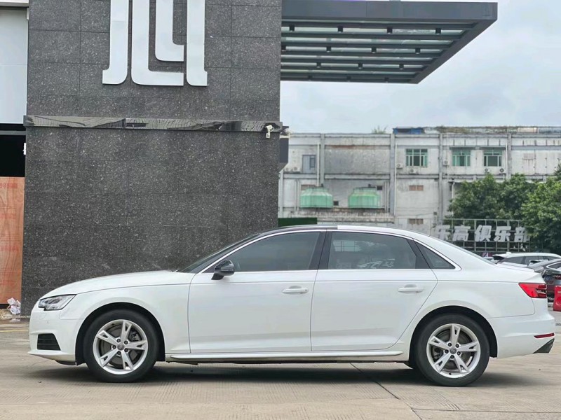 东莞17年奥迪A4L7