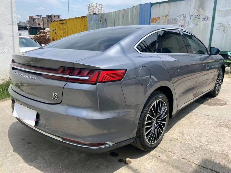 广州21年比亚迪汉8