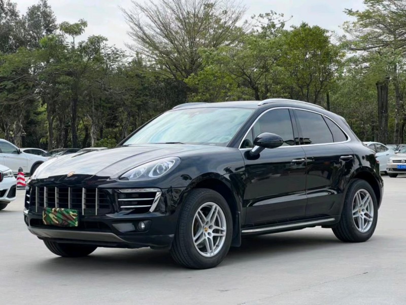 东莞17年保时捷Macan3
