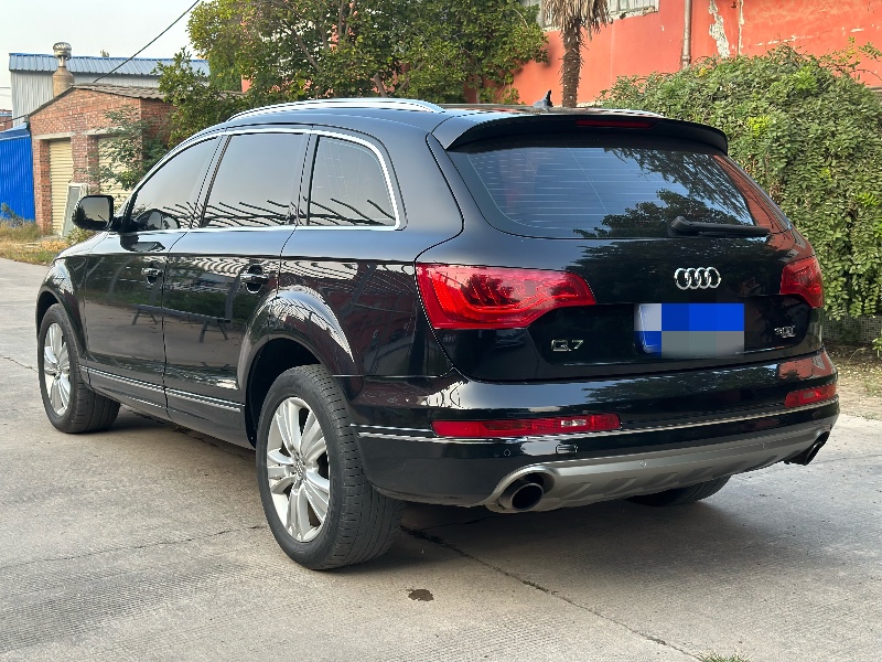 鄭州12年奧迪Q74