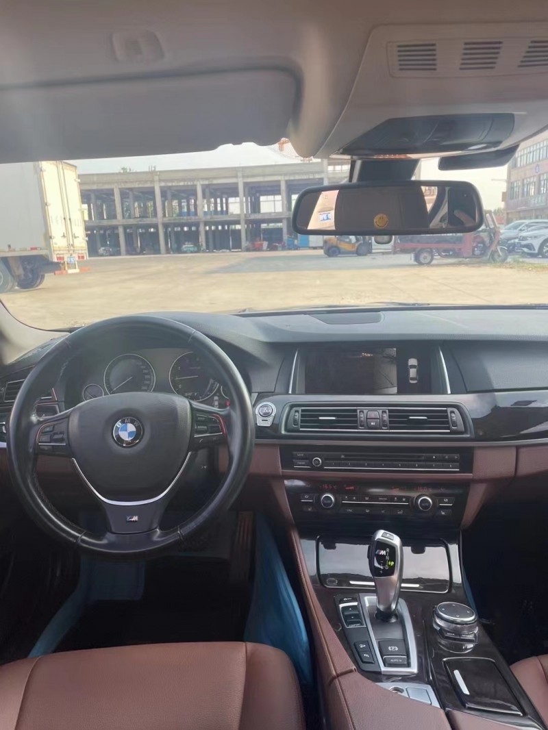 潍坊16年宝马5系4