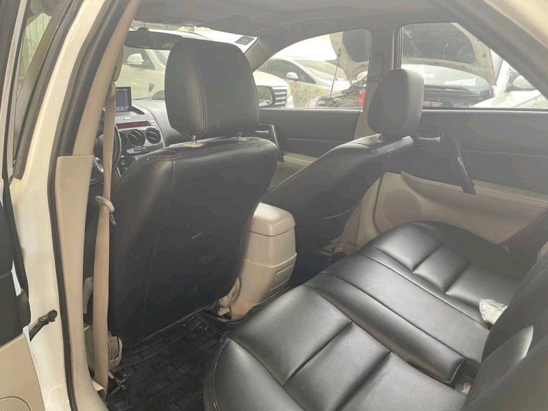 保定12年马自达66