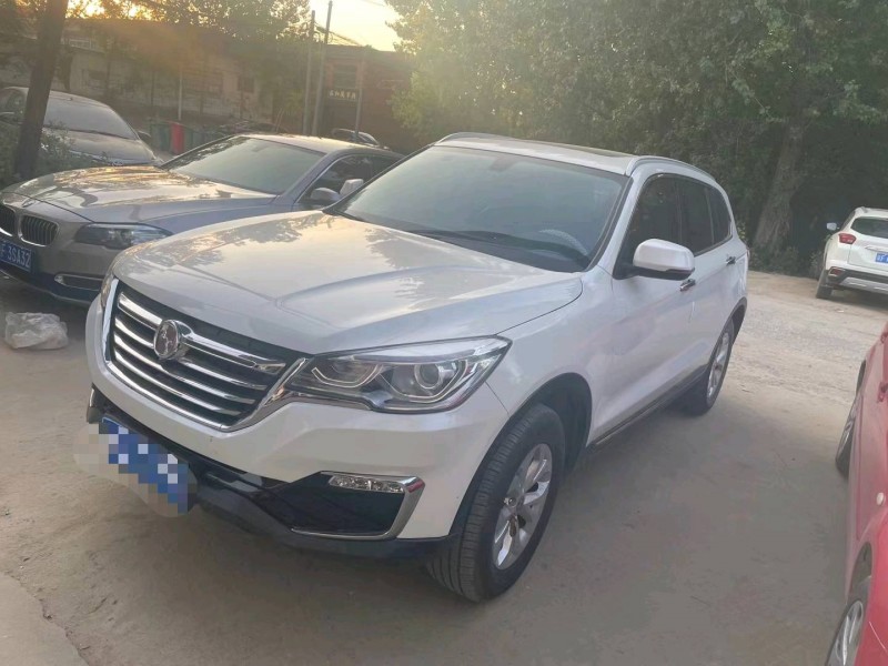 保定18年汉腾汽车X73