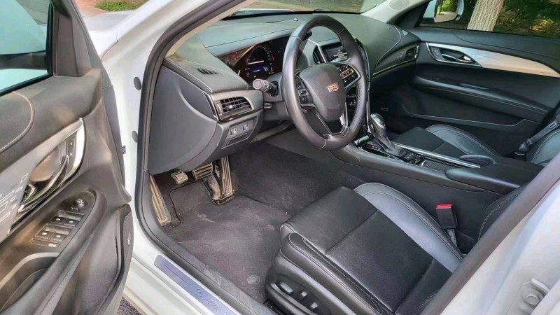 邯郸17年凯迪拉克ATS-L4