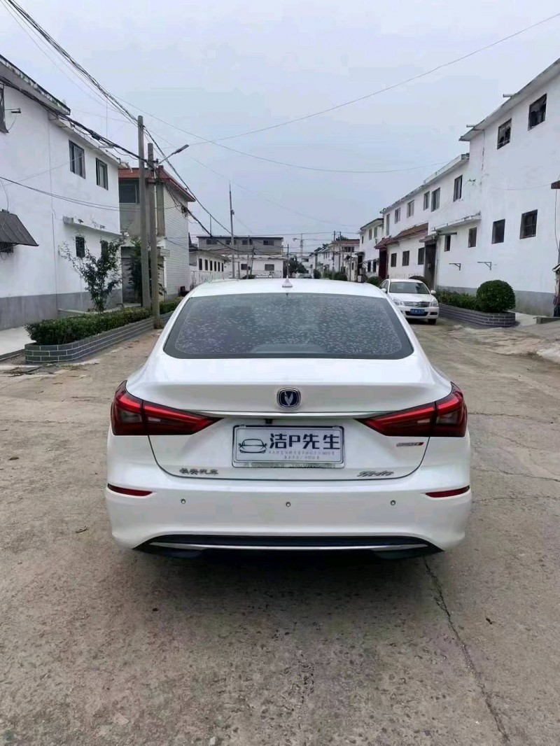 枣庄18年长安汽车逸动3