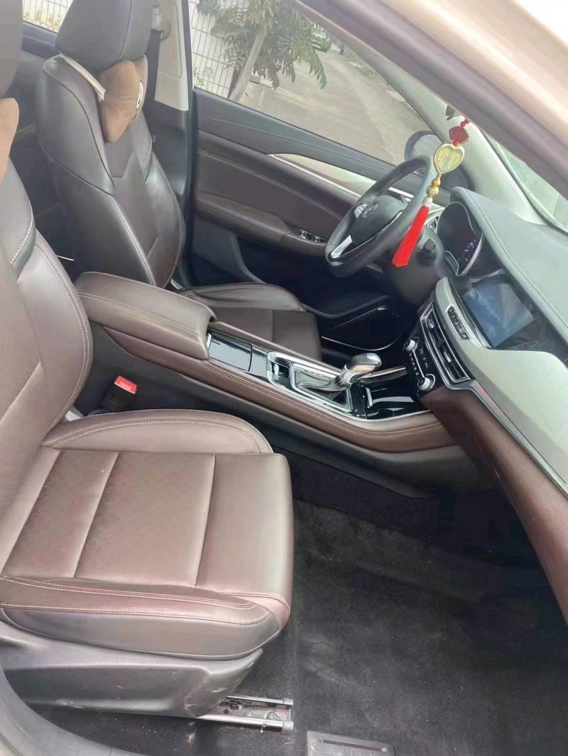 枣庄18年长安汽车逸动4