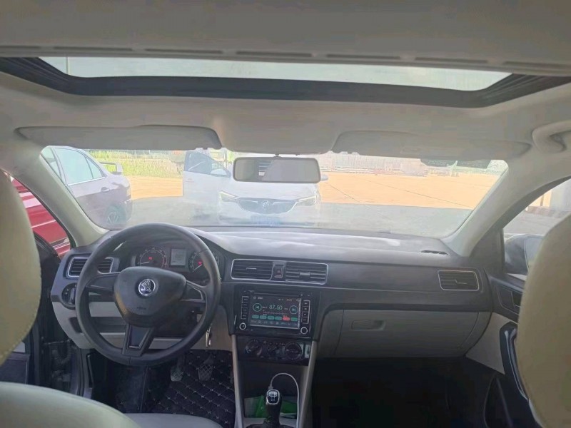 枣庄16年斯柯达昕锐5