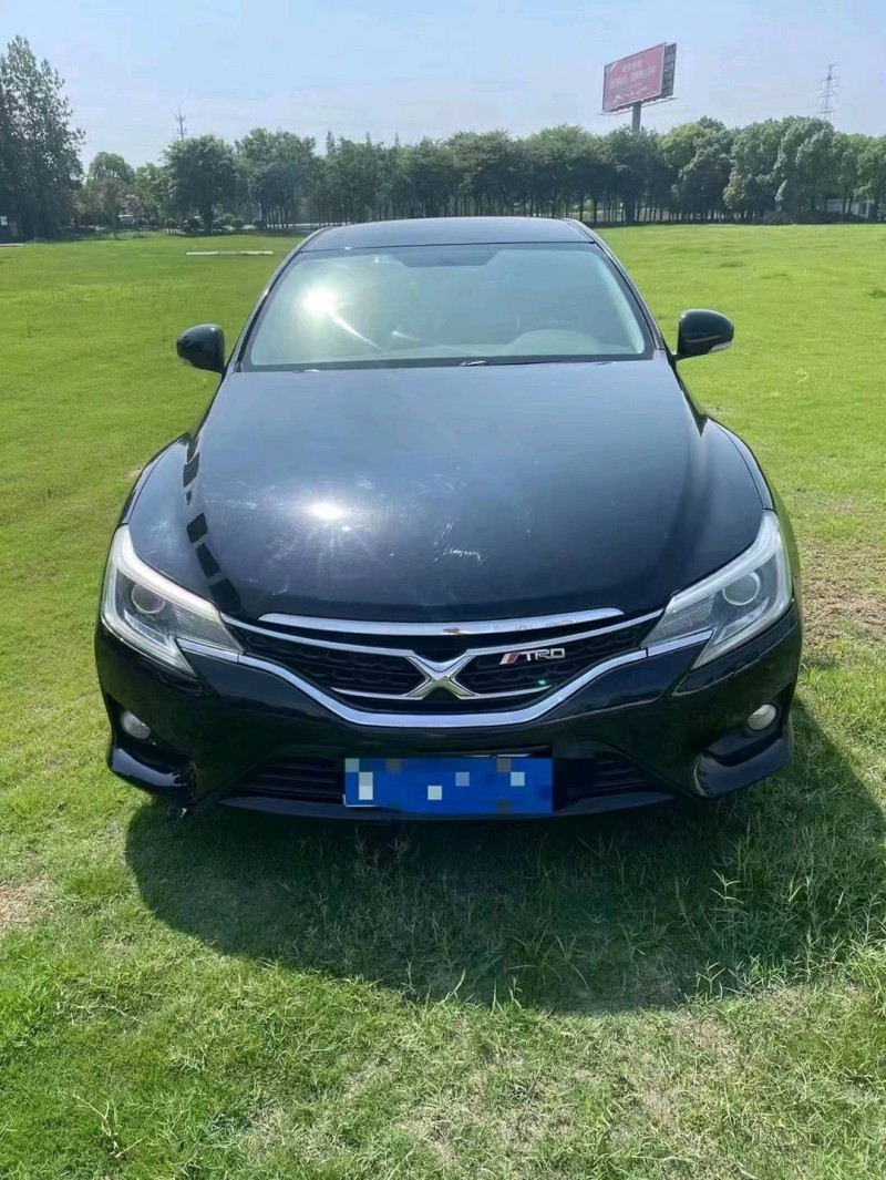 邯郸15年丰田锐志1