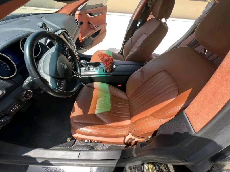 邯郸14年玛莎拉蒂Ghibli3