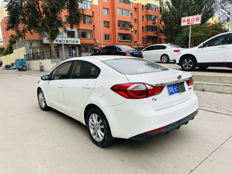 包頭17年起亞K36