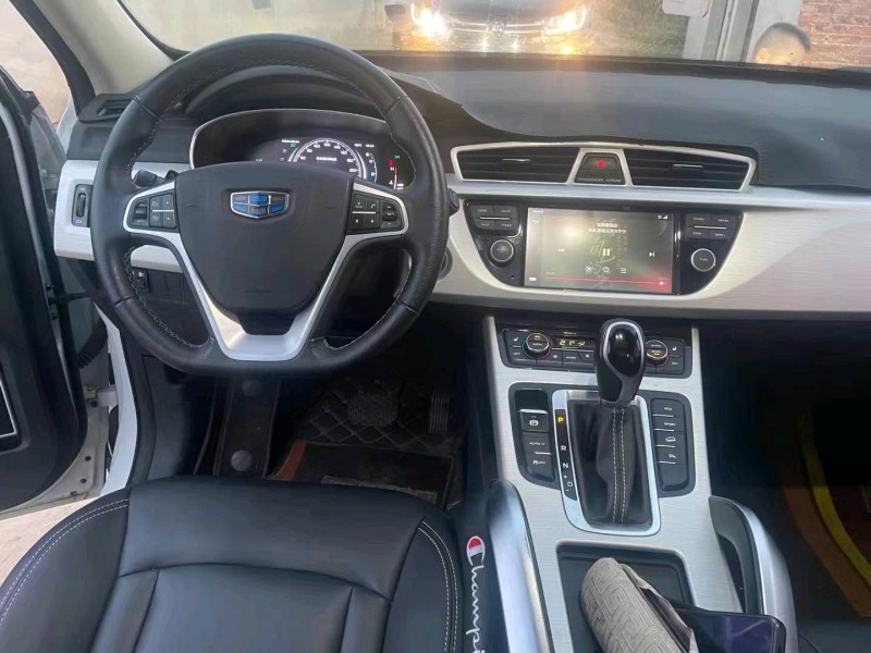 邯郸19年吉利博越7