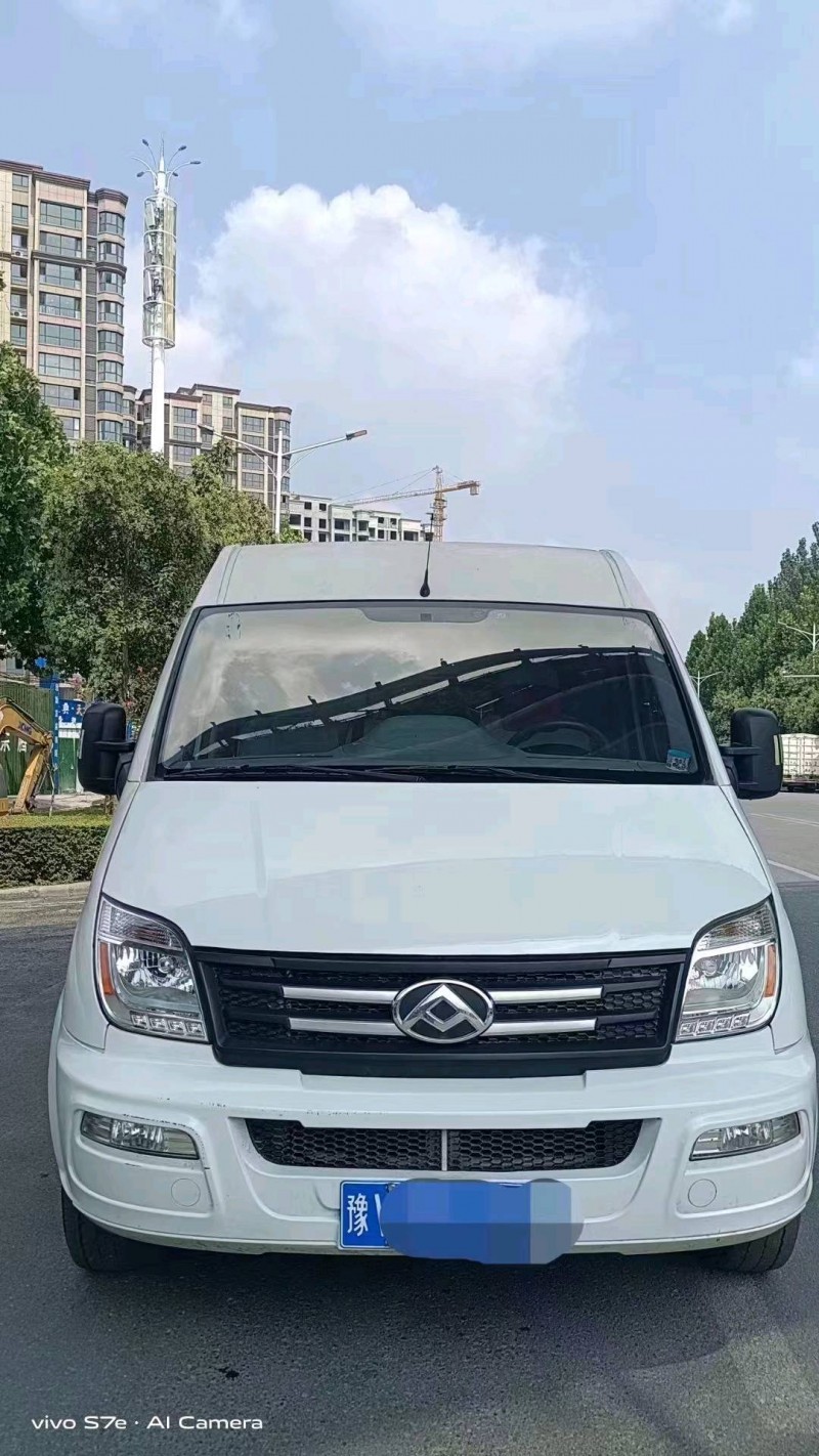 鄭州22年大通V801
