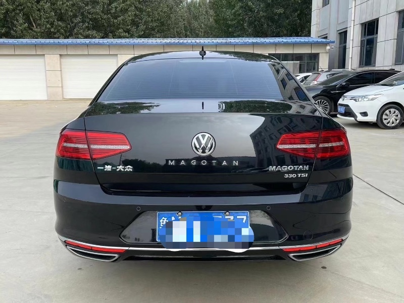 济南19年大众迈腾5