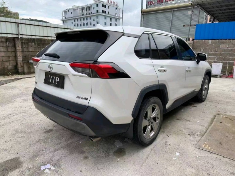 珠海20年丰田RAV4荣放7