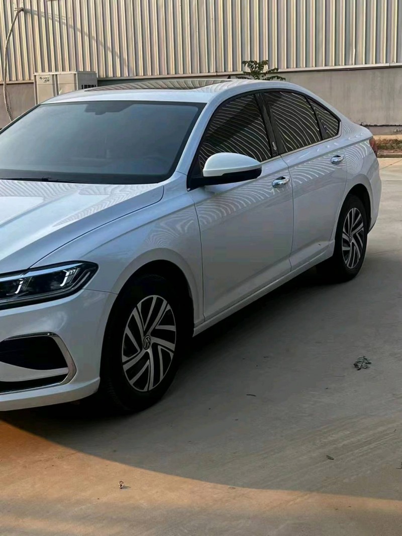 邯郸22年大众朗逸8