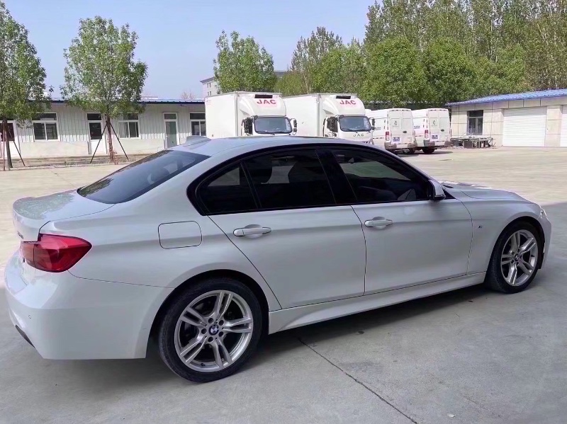 济南17年宝马3系7