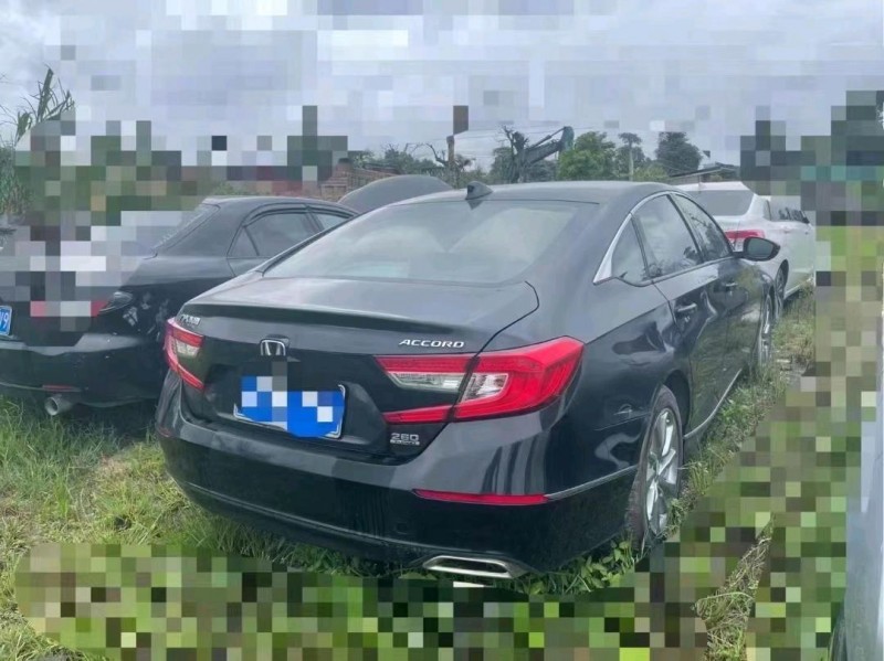 邯郸18年本田雅阁2