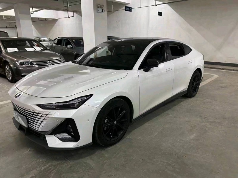 衡阳22年长安汽车UNI-V2