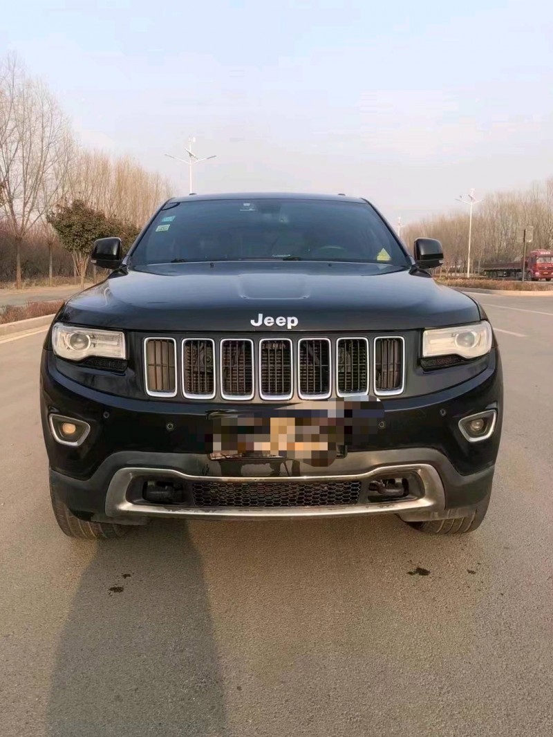枣庄14年Jeep大切诺基1