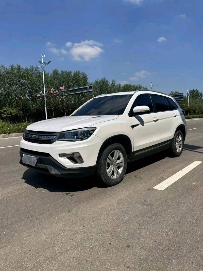 枣庄17年长安汽车CS753