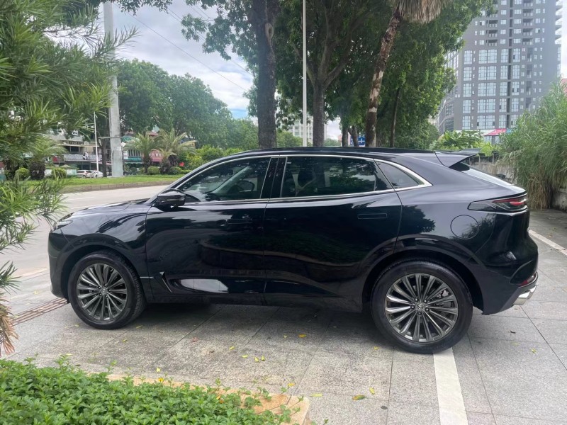 东莞22年长安汽车UNI-K7