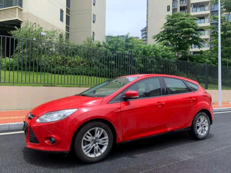 东莞12年福特福克斯2