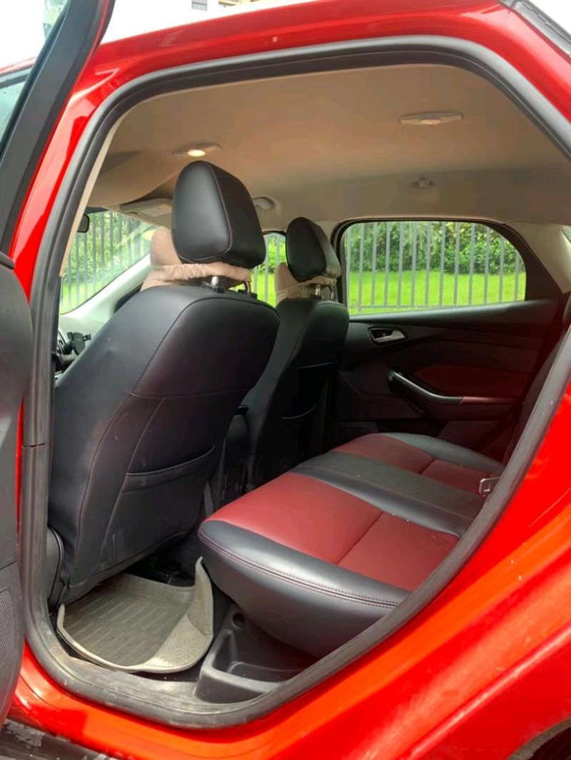 东莞12年福特福克斯6