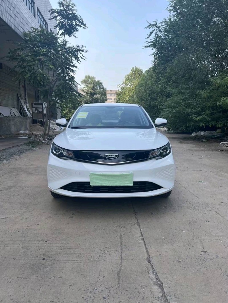 邯郸23年吉利帝豪EV1