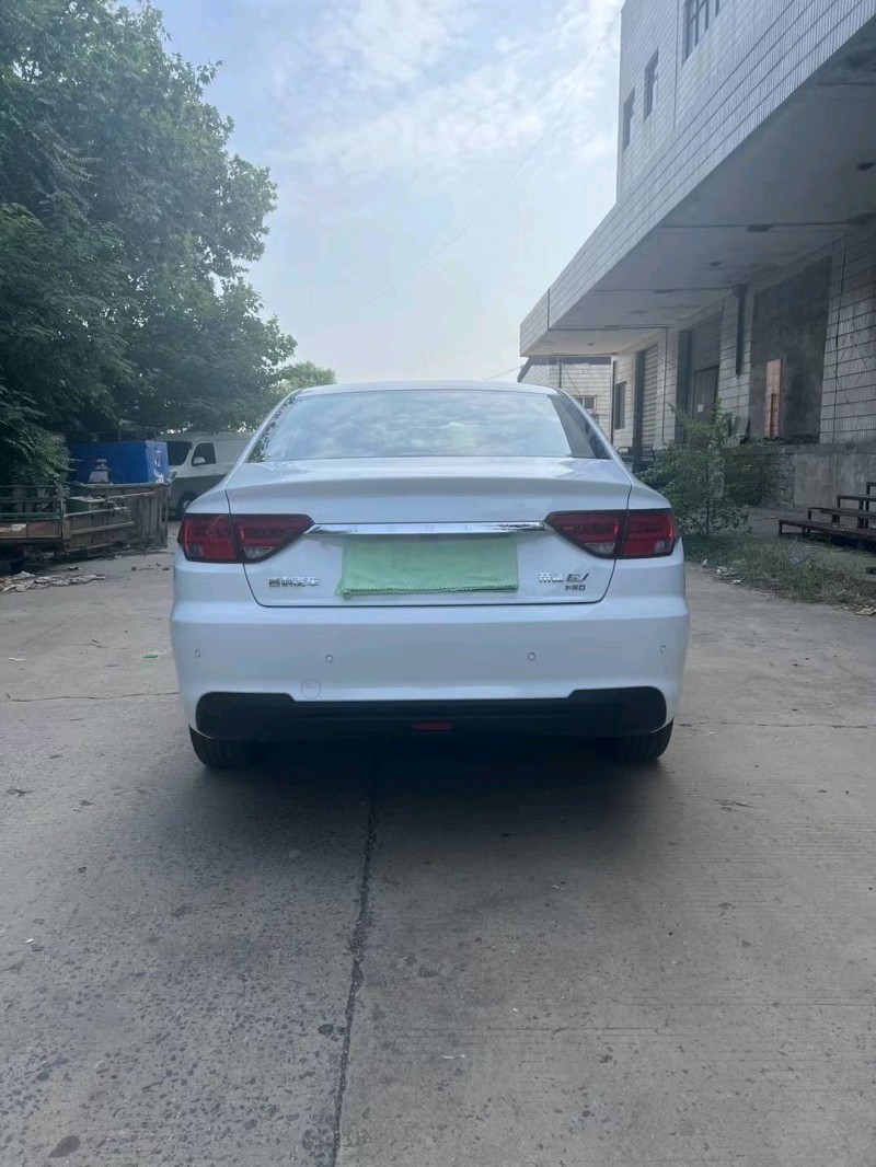 邯郸23年吉利帝豪EV8