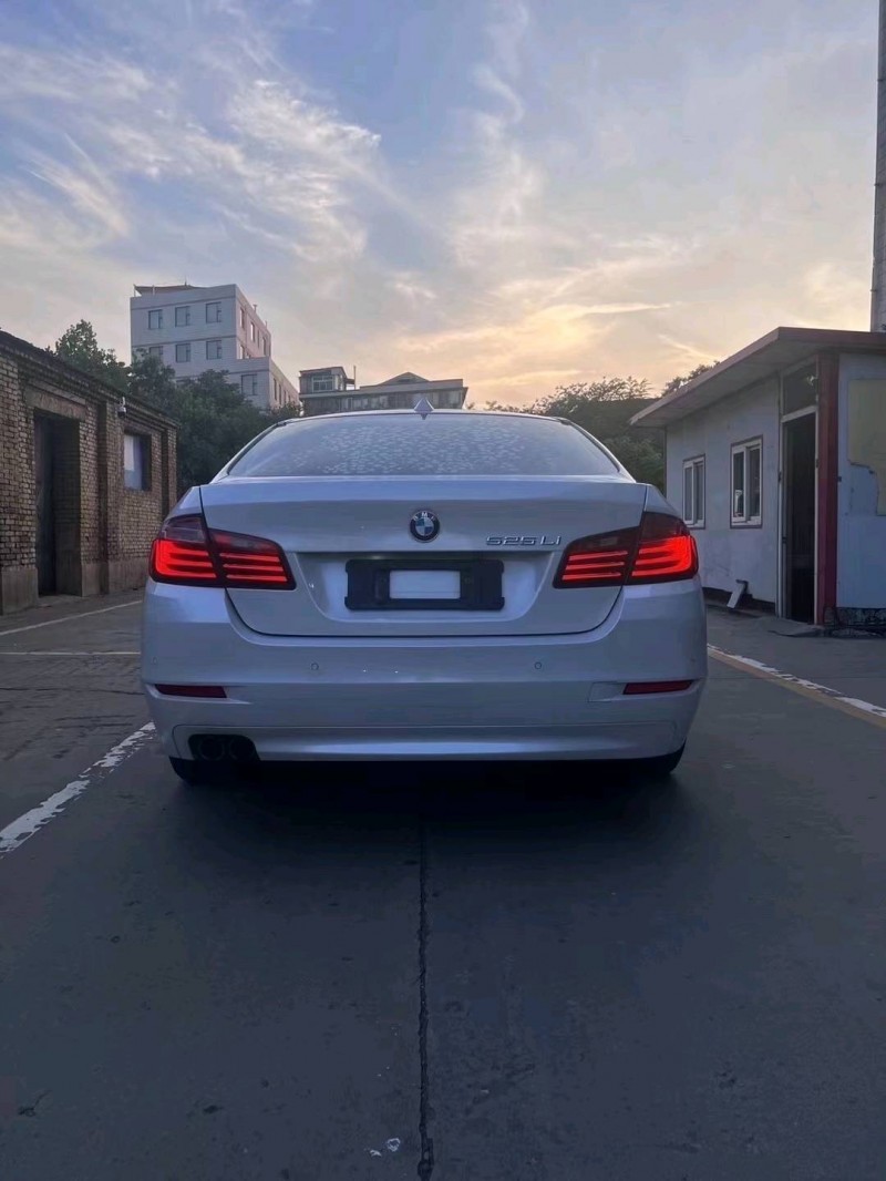 邯郸16年宝马5系8