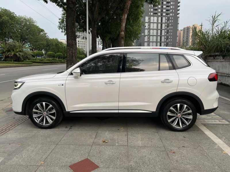 东莞21年荣威RX54
