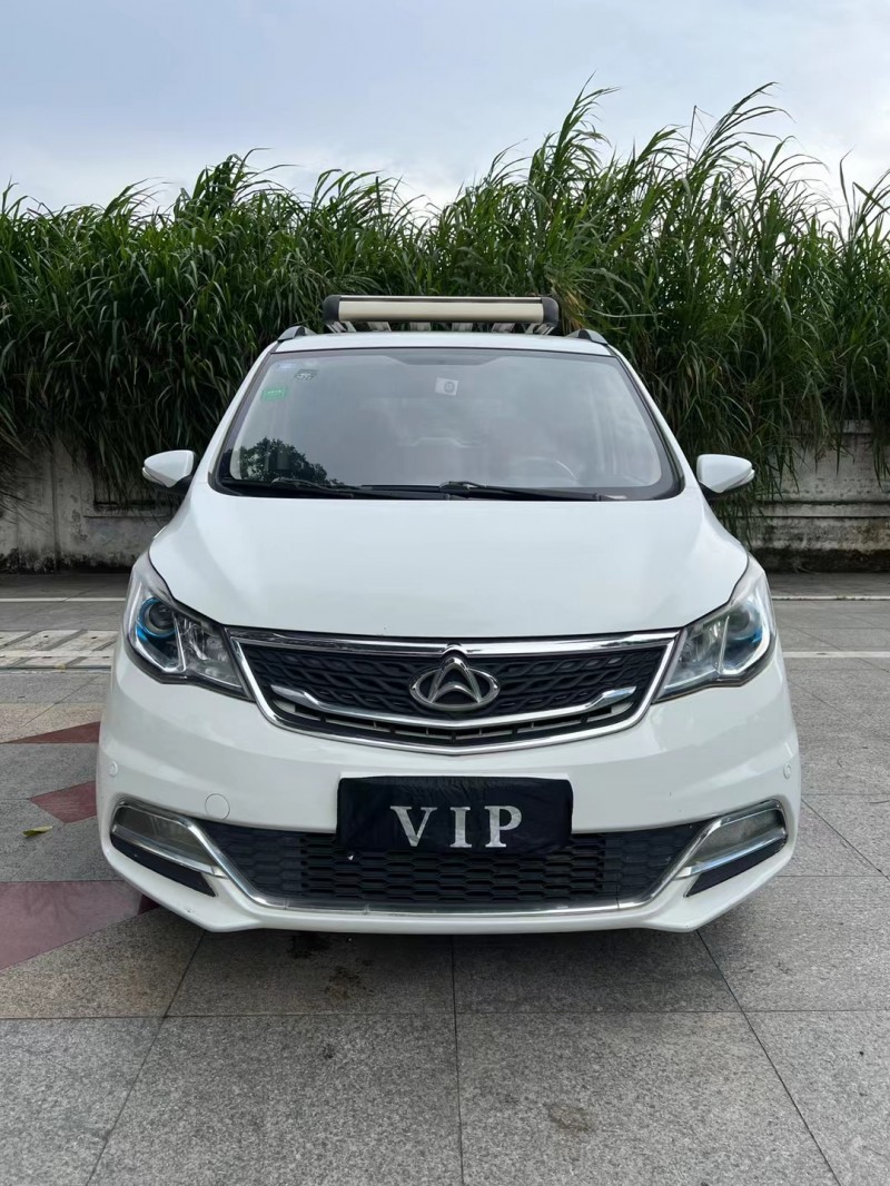 东莞17年长安汽车欧尚1