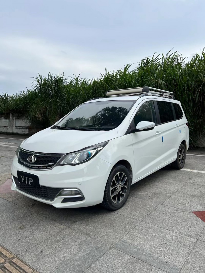 东莞17年长安汽车欧尚2