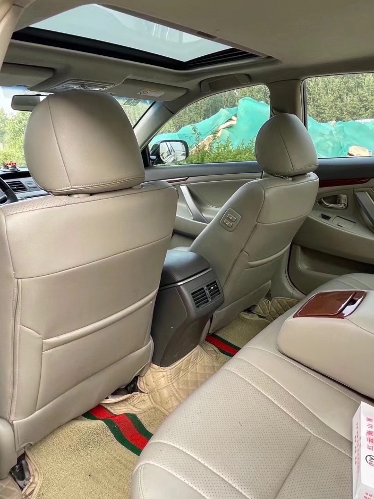 济南14年丰田凯美瑞8