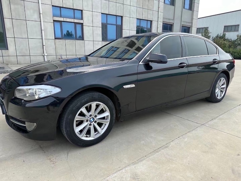 济南12年宝马5系4