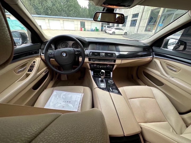 济南12年宝马5系7