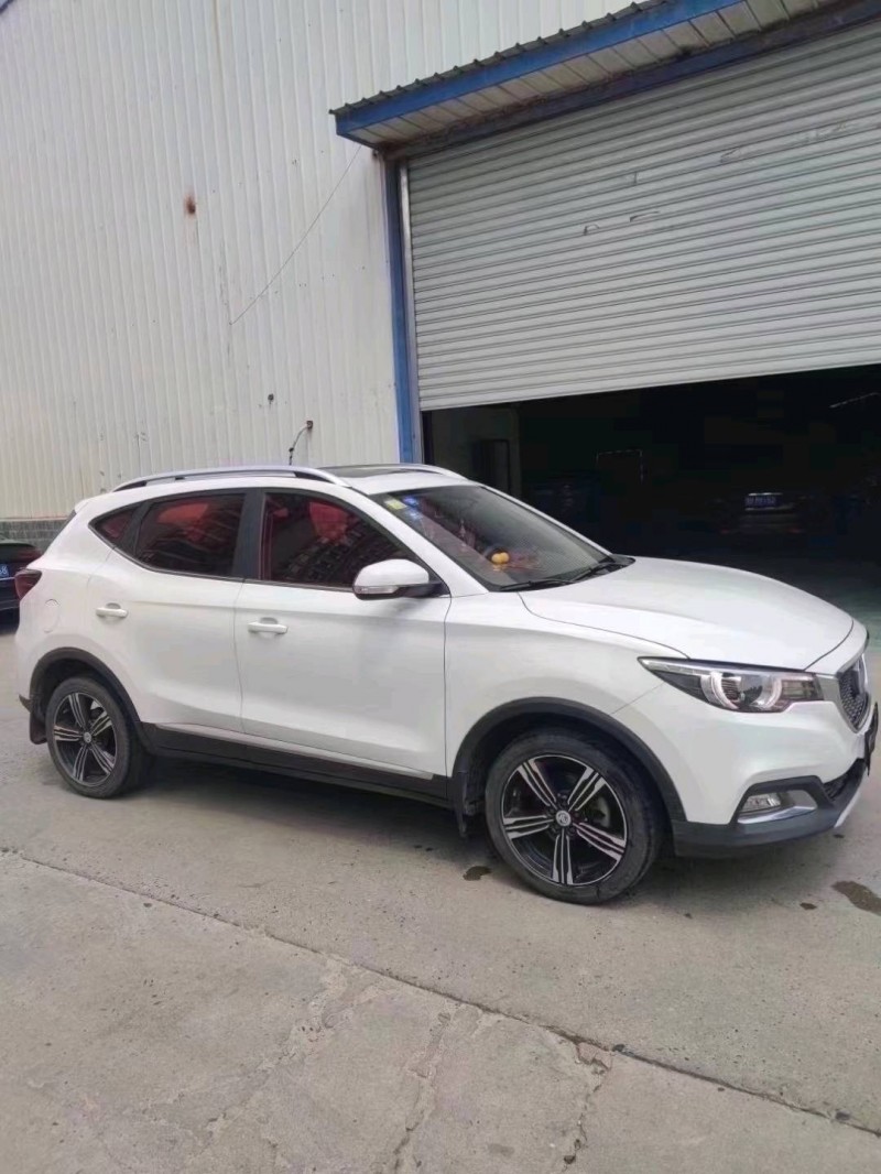 武汉18年名爵ZS2