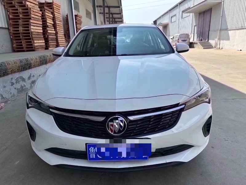 济南22年别克威朗1