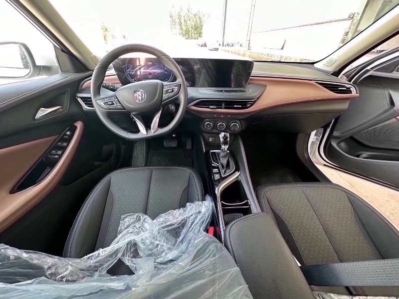 济南22年别克威朗5