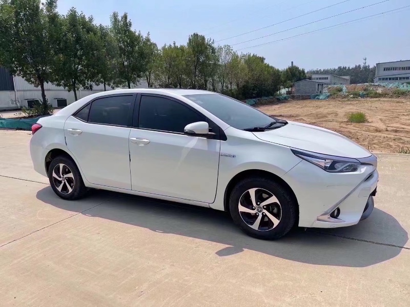 济南19年丰田雷凌4