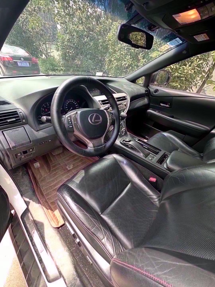 济南14年雷克萨斯RX2