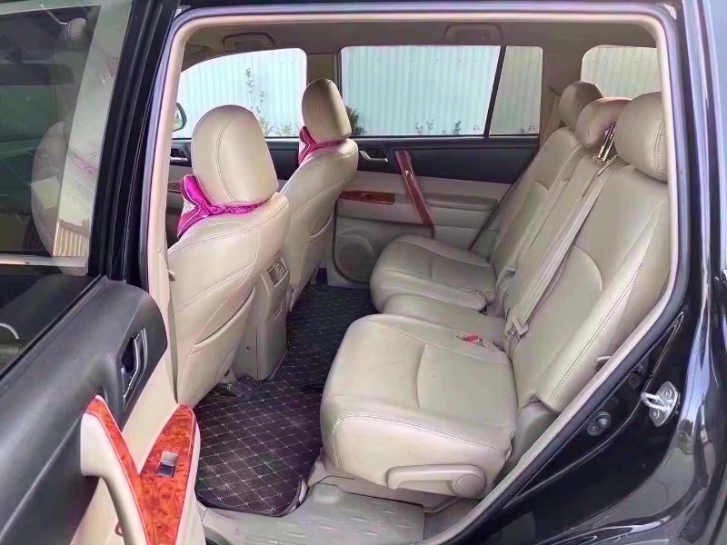 济南11年丰田汉兰达3