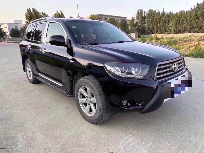 济南11年丰田汉兰达4